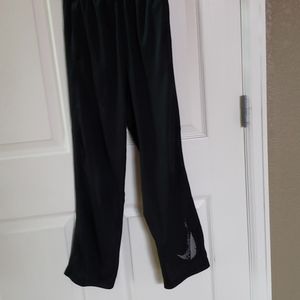 Boys Nike athletic pants
